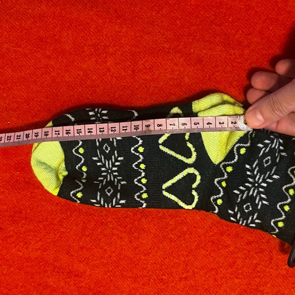 Green jacquard snowmen and hearts merino wool blend thermal socks made in Italy - Picture 7 of 9